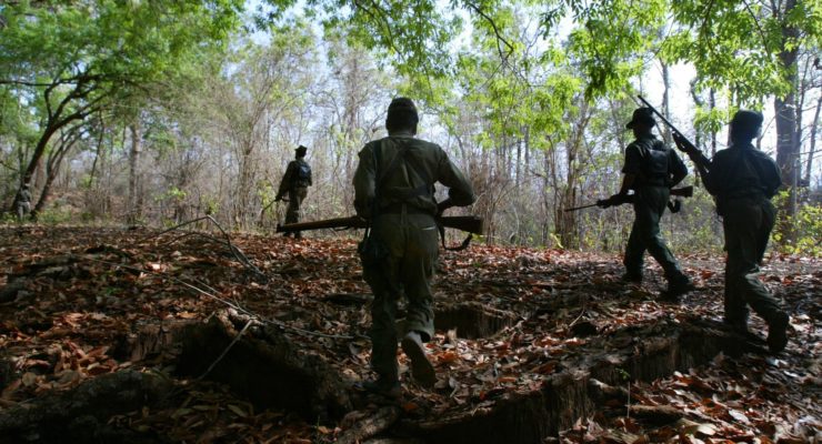 Love story, Naxalite struggle and state corruption